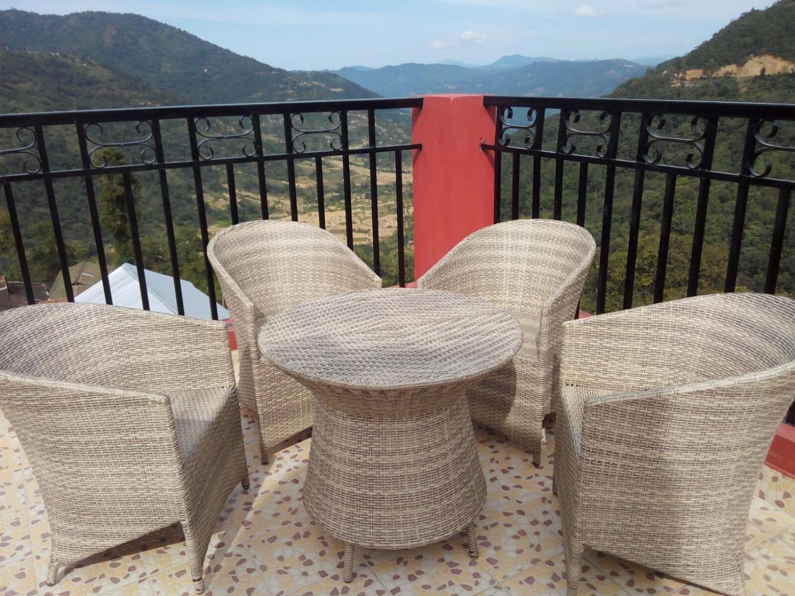 Dovipie Inn Kohima Exteriér fotografie